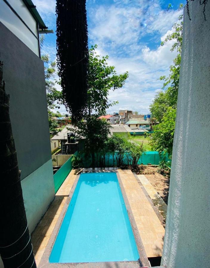 Cozy Stays - Tranquil Times Lonavala Bagian luar foto