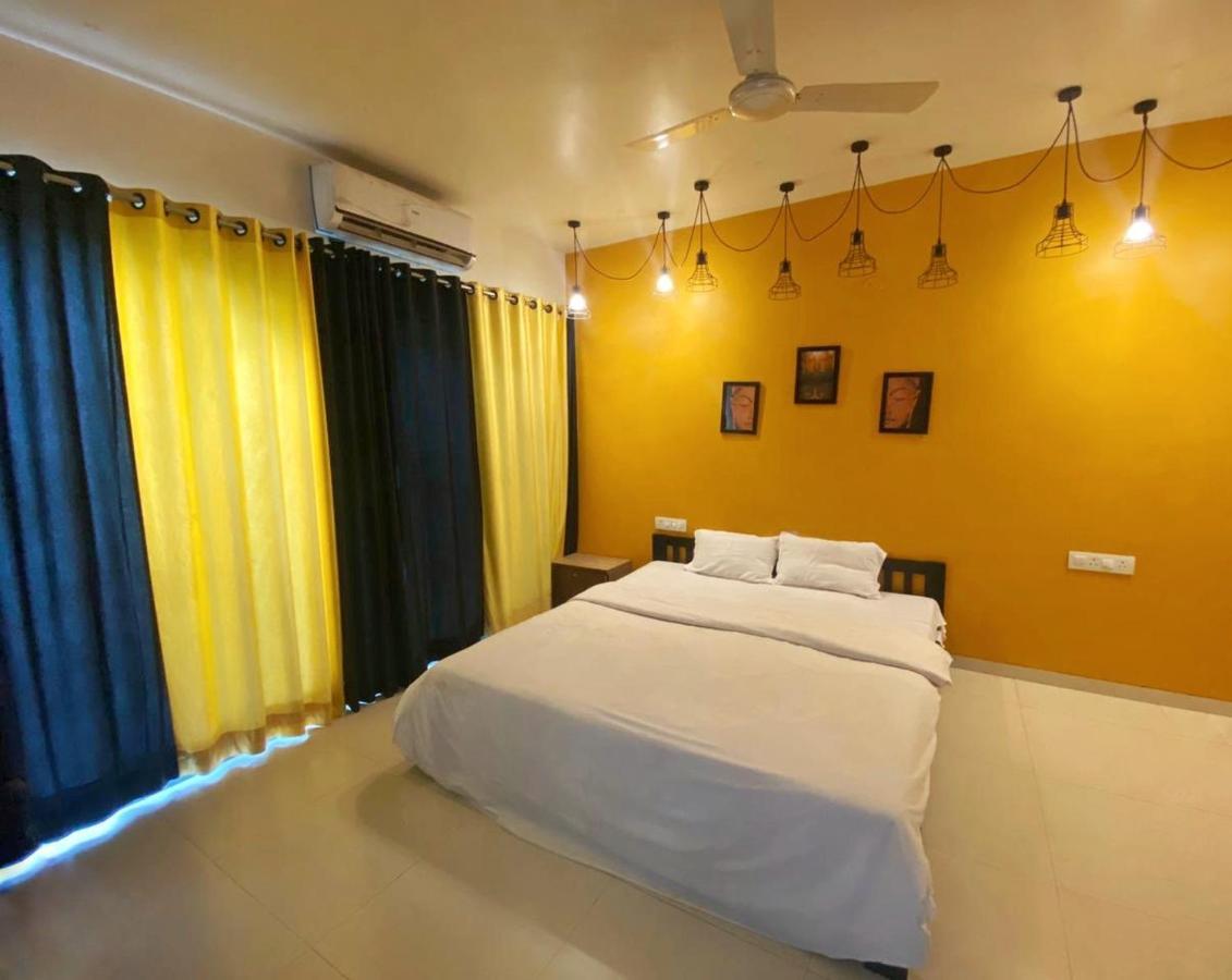 Cozy Stays - Tranquil Times Lonavala Bagian luar foto