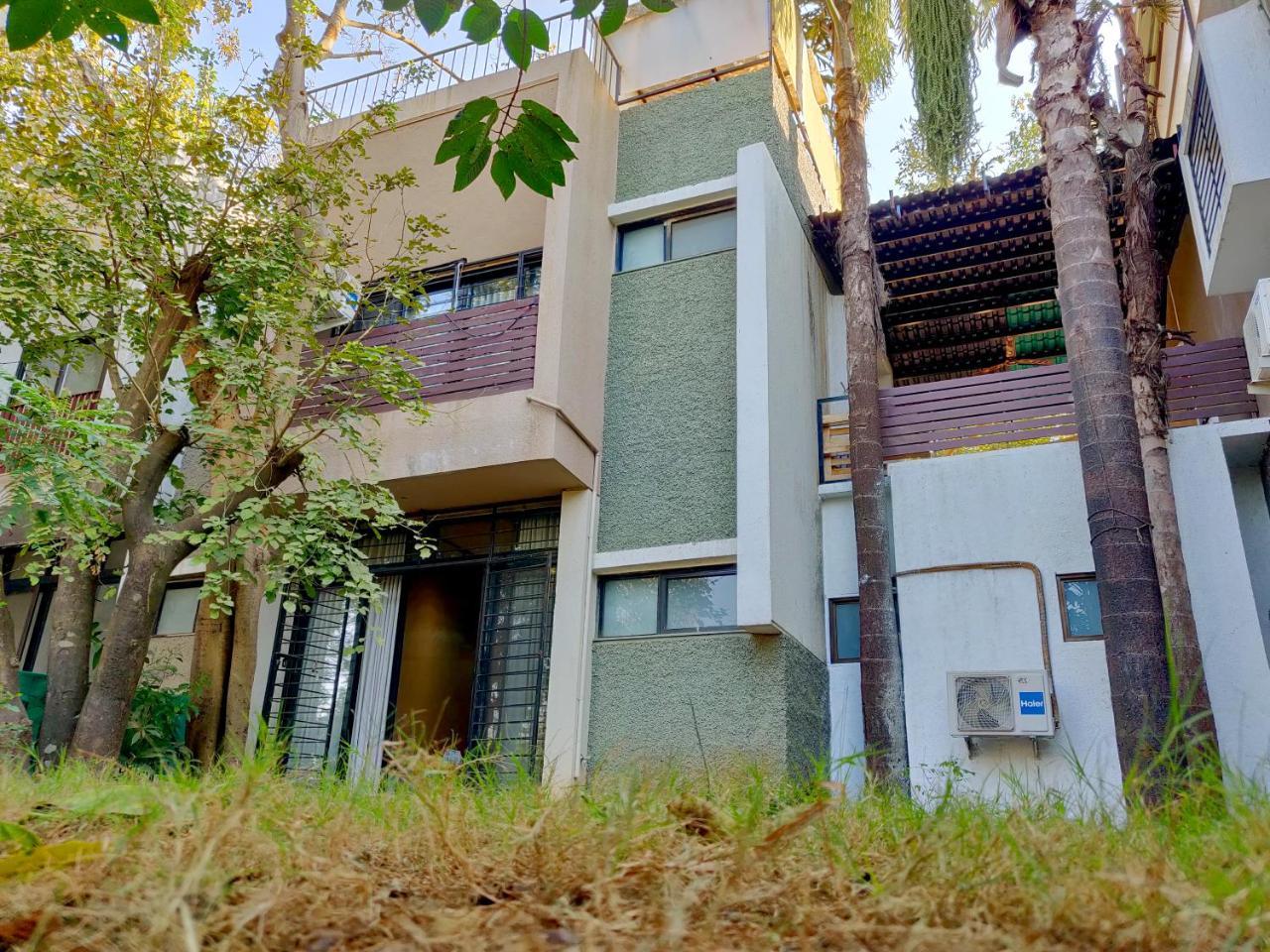 Cozy Stays - Tranquil Times Lonavala Bagian luar foto